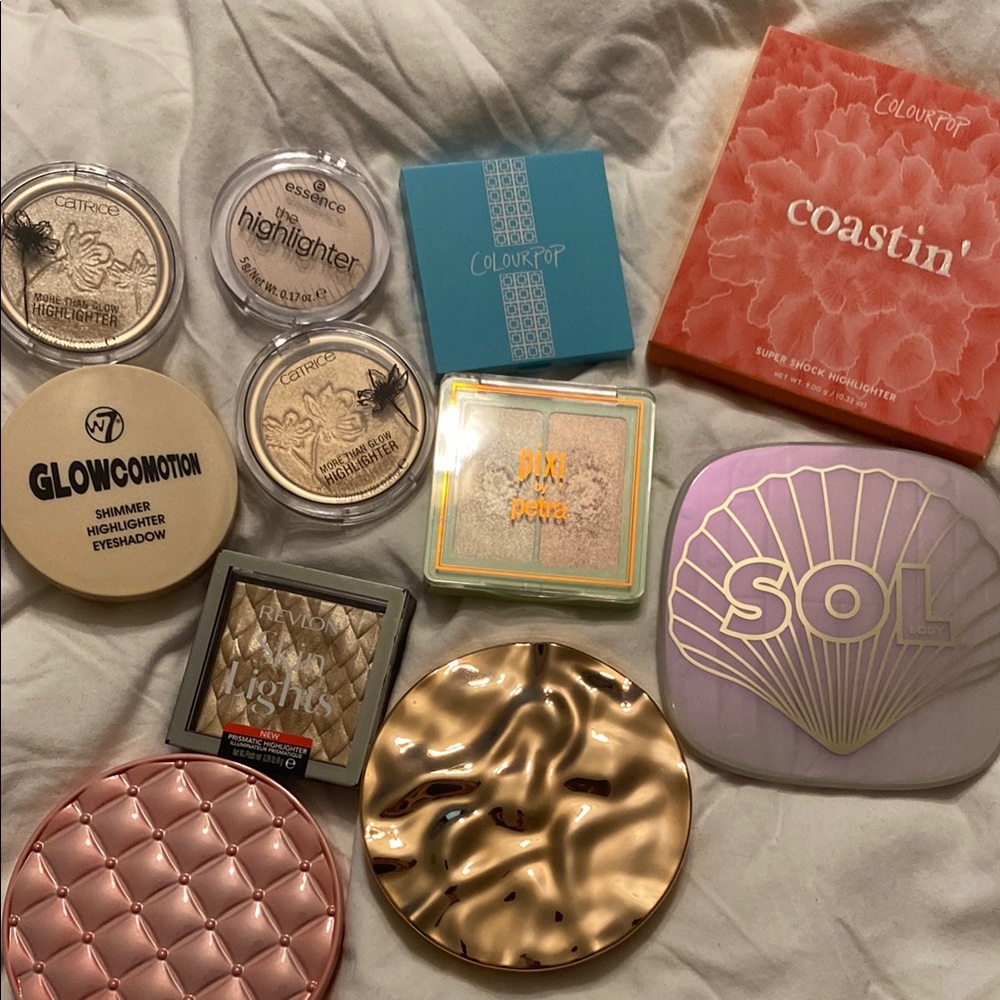 Assorted Drugstore Highlighter Bundle